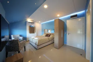 apartman8-lux-blue-see003